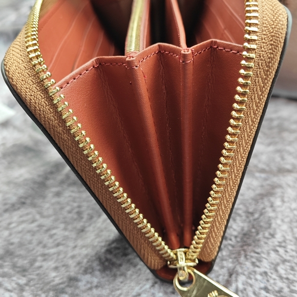 Coach fashion wallet - Picture 2 of 10